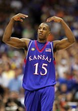 马里奥·钱莫斯