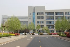 连云港经济技术开发区技工学校