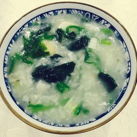 青菜鸡蛋面疙瘩汤
