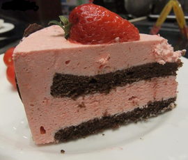 咖啡草莓慕斯蛋糕