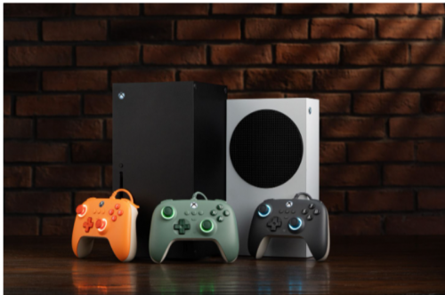 向光而行，热爱不止，八位堂Xbox授权系列三连发