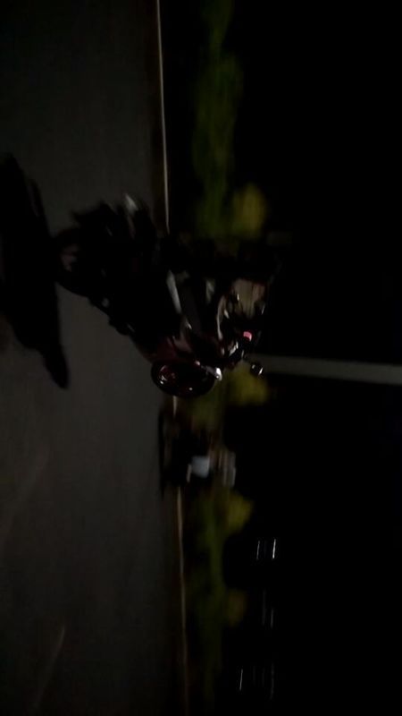 我的地平线单缸200cc,为什么在翘头弹离合的时